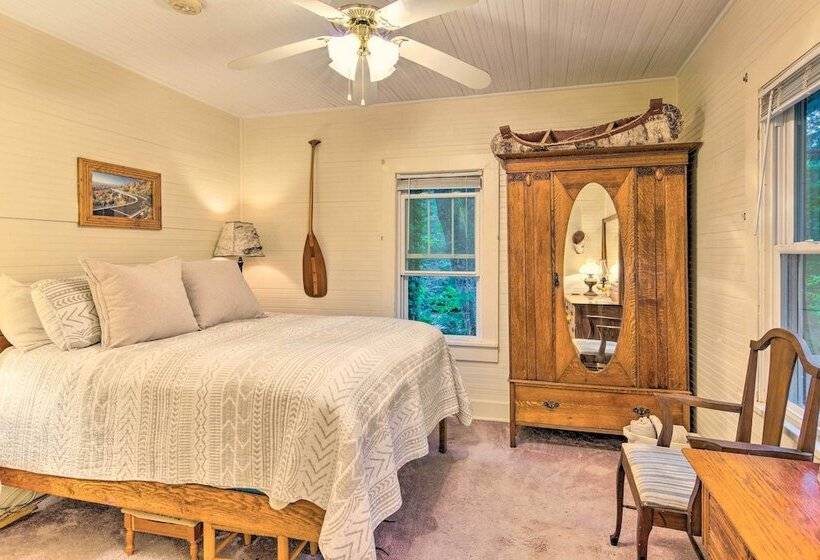 Rustic Linville Falls Cottage W/ Fire Pit!