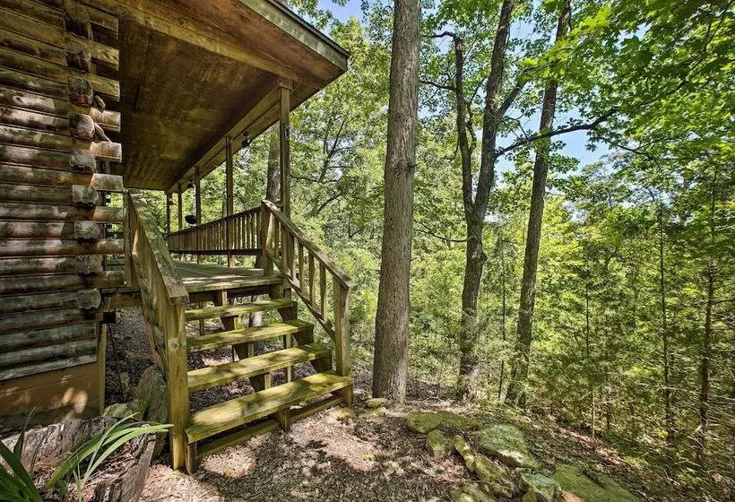 Secluded Studio W/ Deck, ~8 Miles To Beaver Lake!