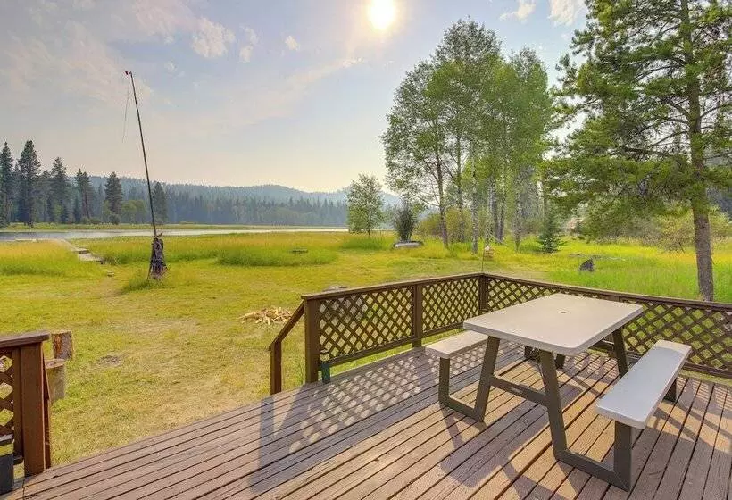 Hike, Bike & Boat: Cabin W/ Dock On Seeley Lake!