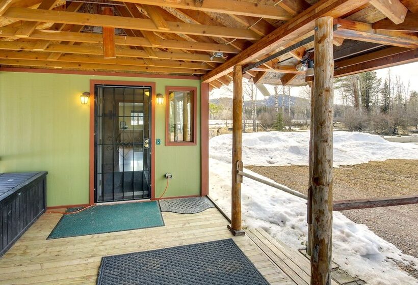 Hike, Bike & Boat: Cabin W/ Dock On Seeley Lake!