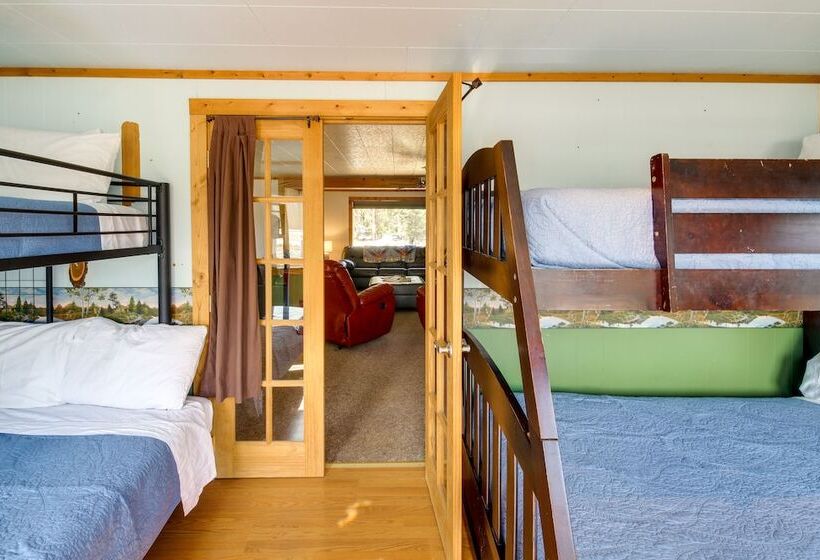 Hike, Bike & Boat: Cabin W/ Dock On Seeley Lake!