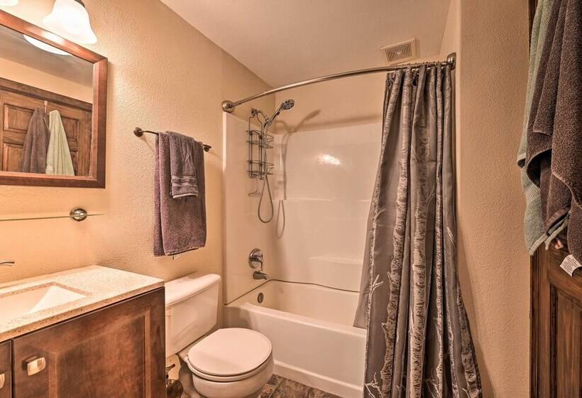 Soldotna Home Near Kenai River & Wildlife Refuge!