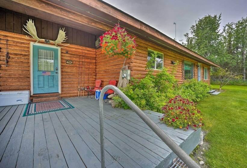 Soldotna Home Near Kenai River & Wildlife Refuge!