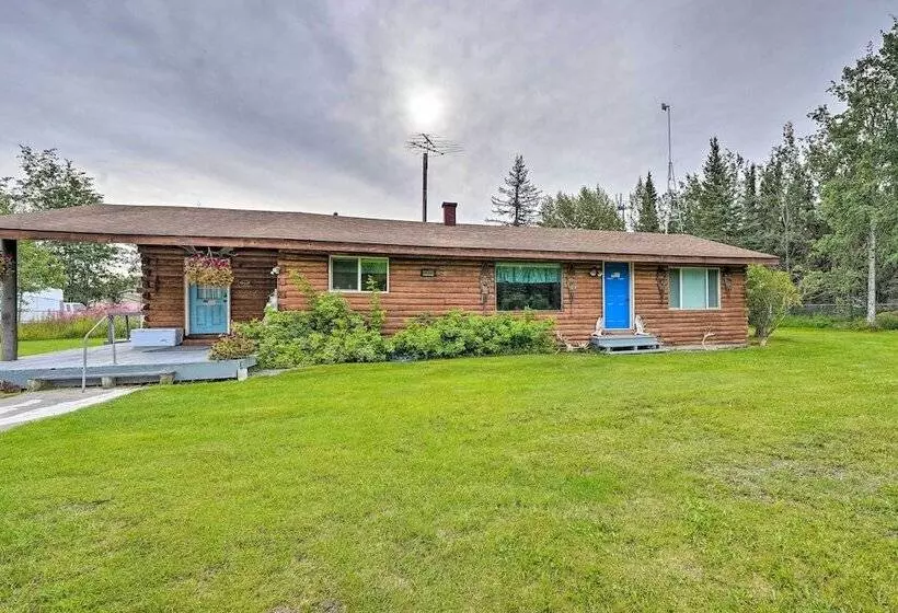 Soldotna Home Near Kenai River & Wildlife Refuge!