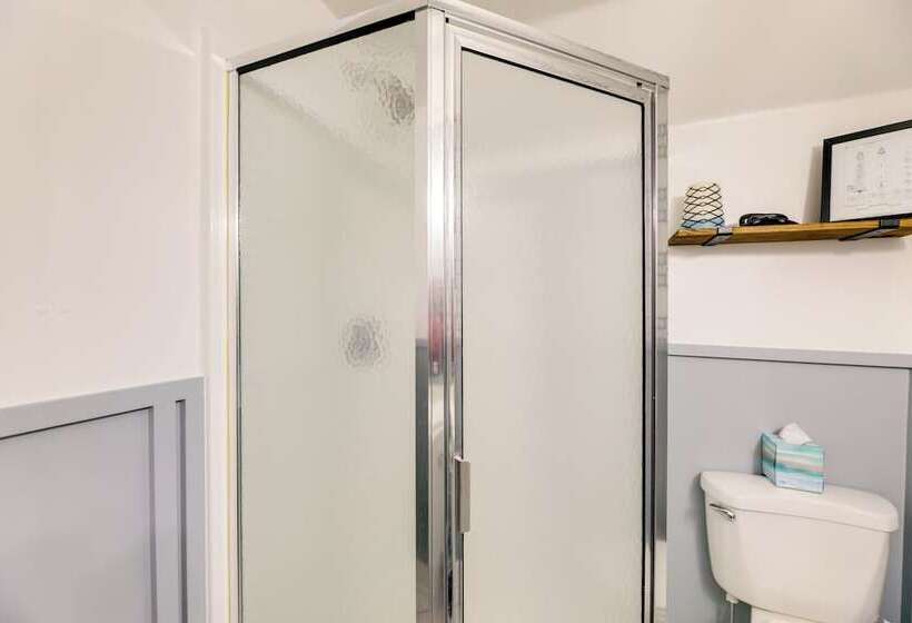 The Willowberry House With Deck & Grill!