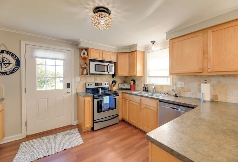 The Willowberry House With Deck & Grill!