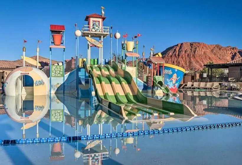 Utah Home W/ Pool & Hot Tub Access, Mtn Views!