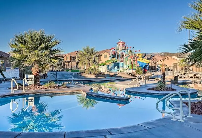 Utah Home W/ Pool & Hot Tub Access, Mtn Views!