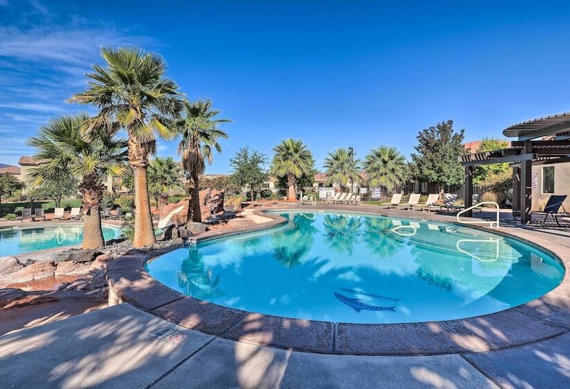 Utah Home W/ Pool & Hot Tub Access, Mtn Views!