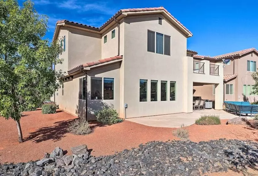 Utah Home W/ Pool & Hot Tub Access, Mtn Views!