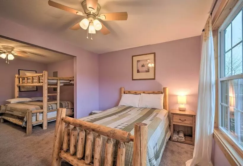 Sevierville Cabin W/ Lake Views & Wraparound Porch