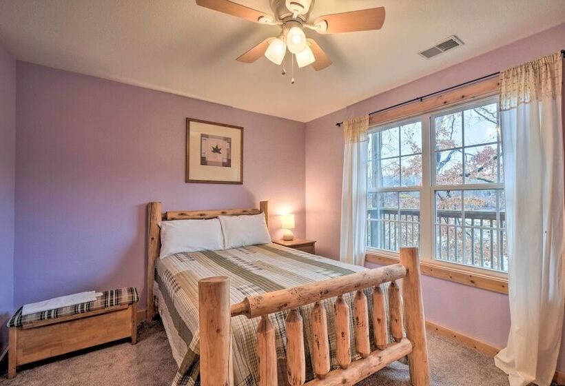 Sevierville Cabin W/ Lake Views & Wraparound Porch