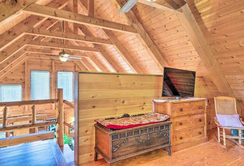 West Danville Cabin: Day Trip To Stowe Mtn!