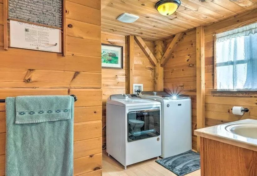 West Danville Cabin: Day Trip To Stowe Mtn!