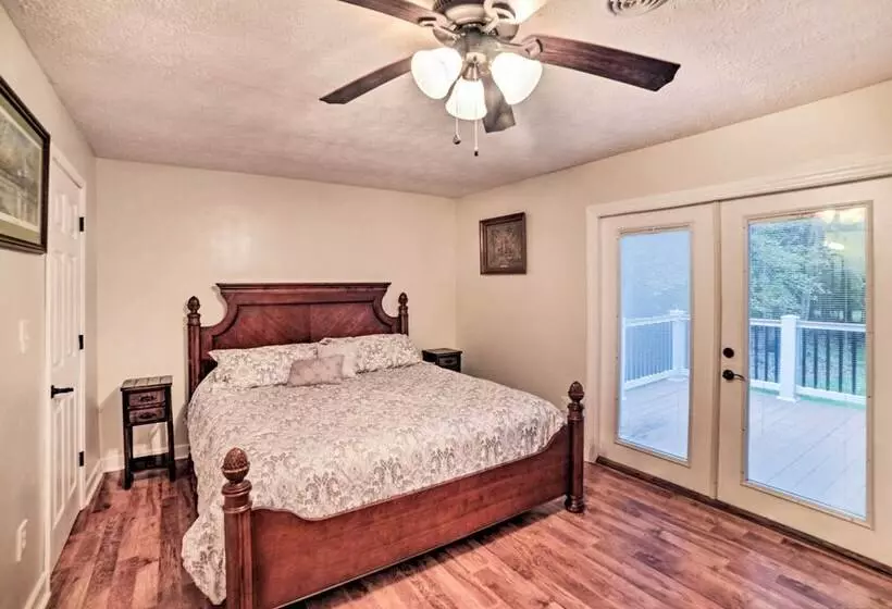 Benton House W/ Grill, Private Dock & Lake Access!