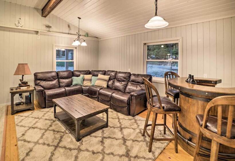 Benton House W/ Grill, Private Dock & Lake Access!