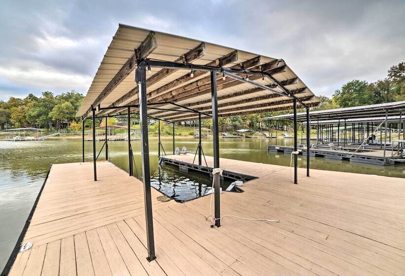 Benton House W/ Grill, Private Dock & Lake Access!