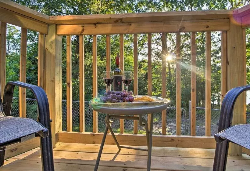 Cabin On Table Rock Lake W/ Hot Tub & Fire Pit!