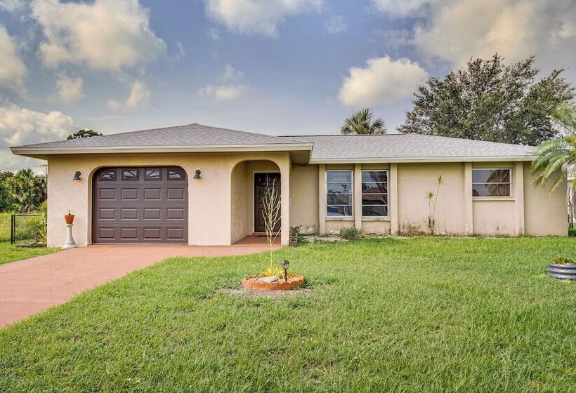 Canalfront Retreat W/ Heated Pool & Hot Tub!