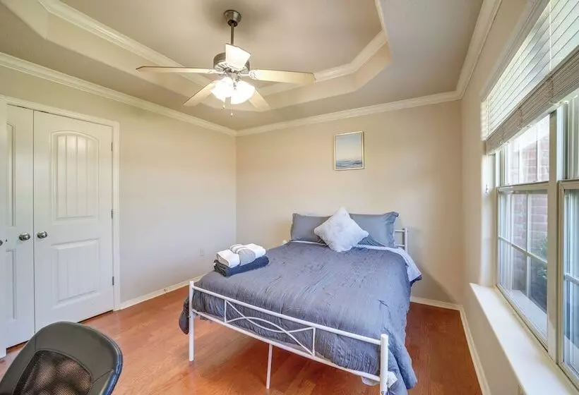 Central Bentonville Home With Fenced Yard!