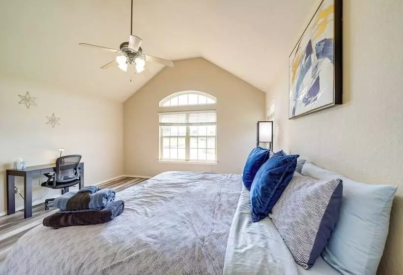 Central Bentonville Home With Fenced Yard!