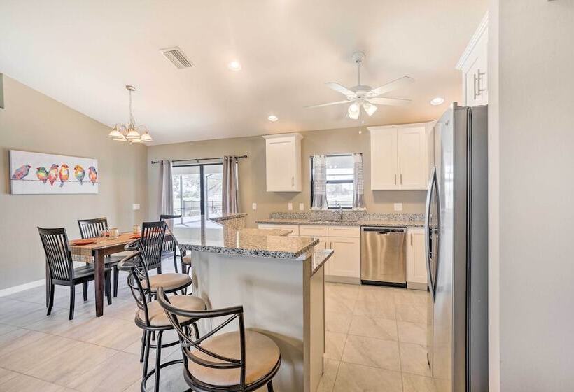 Central Cape Coral House W/ Private Screened Pool!