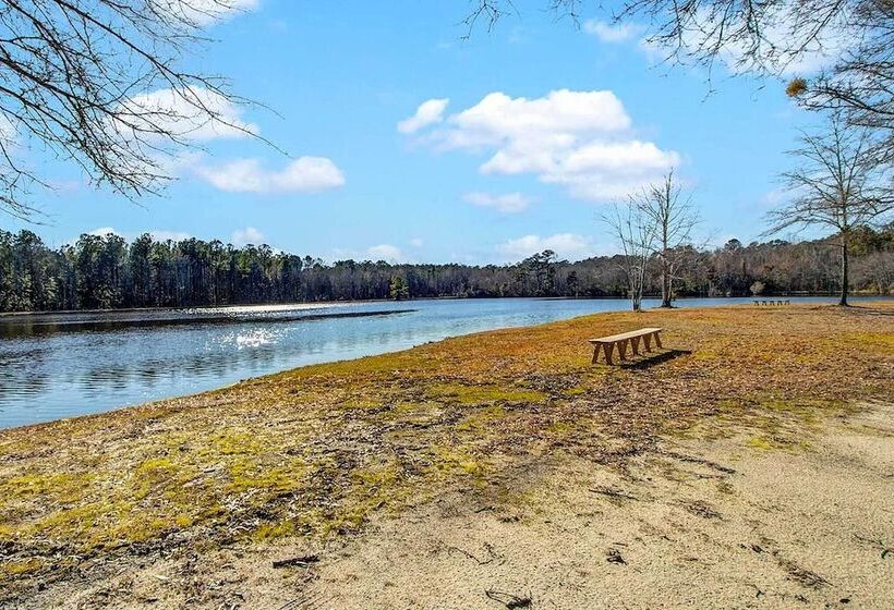 Charming Retreat On 20 Acres W/ Private Lake!