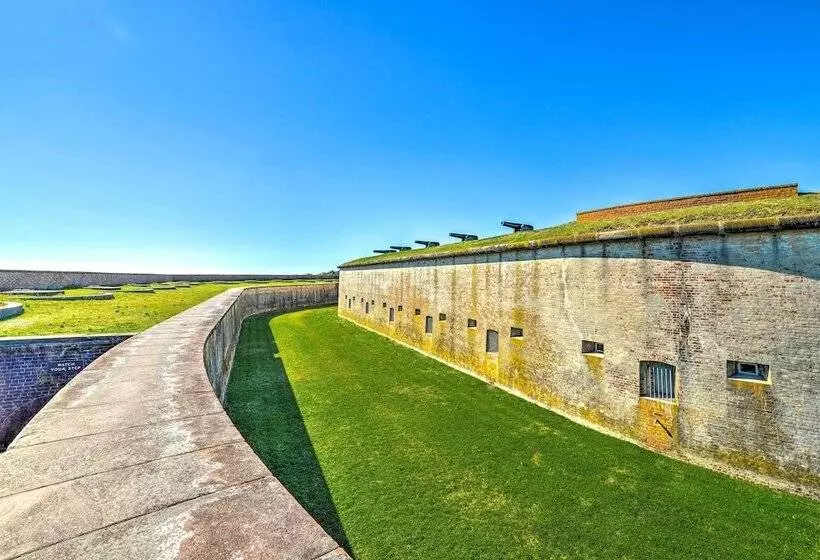 Coastal Atlantic Beach Duplex < 1 Mi To Boardwalk!