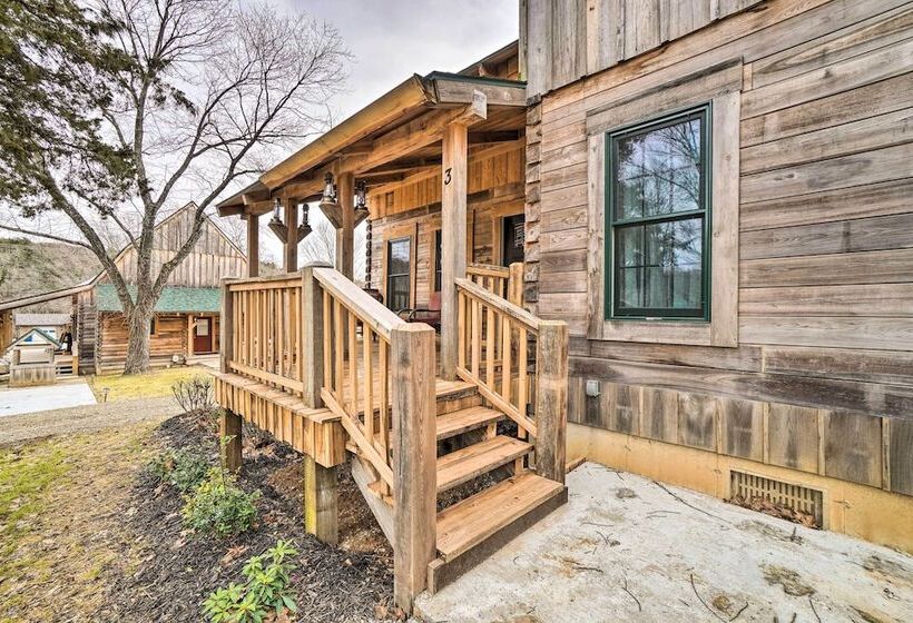 Cozy Hollister Cabin: Perfect For Families!