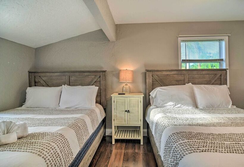 Family Friendly, Pastel Gem W/ Private Pool!