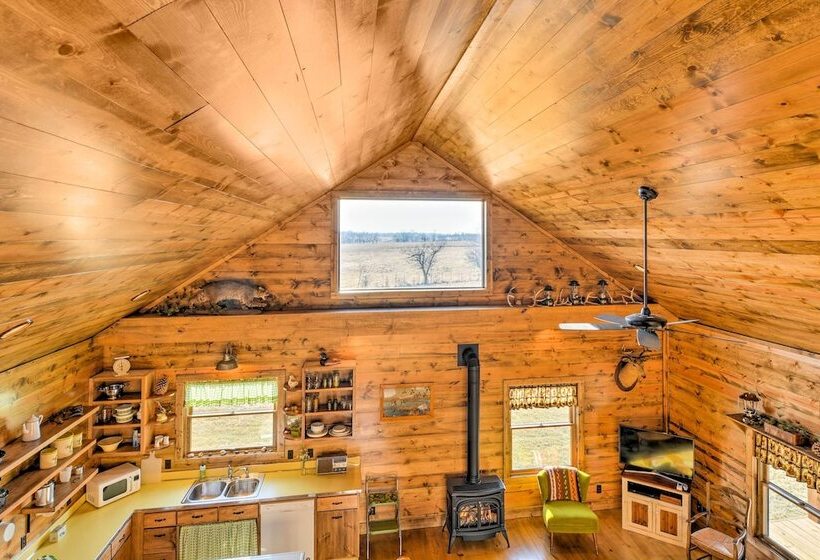 Greenfield Cabin W/ Screened In Porch & Fire Pit!