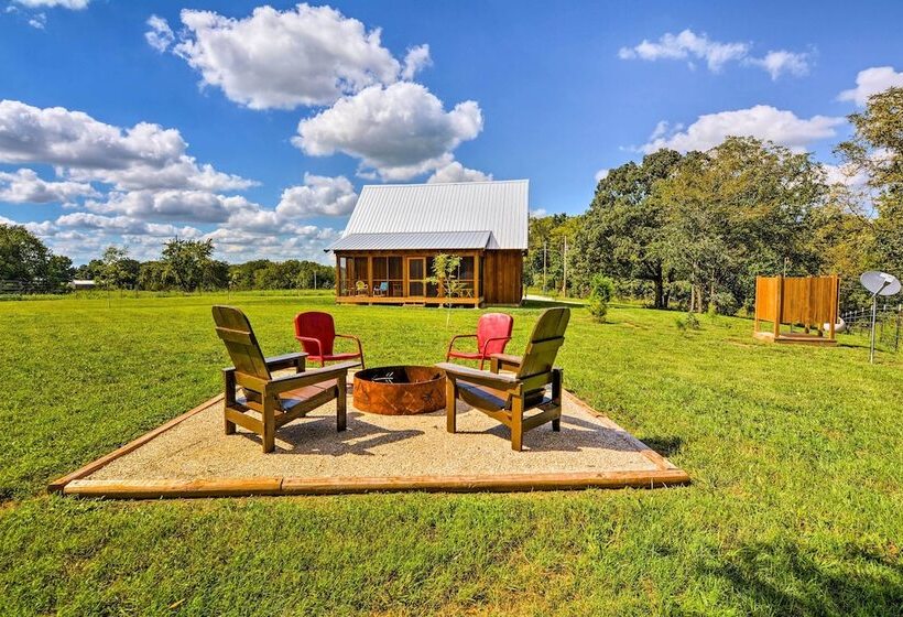 Greenfield Cabin W/ Screened In Porch & Fire Pit!