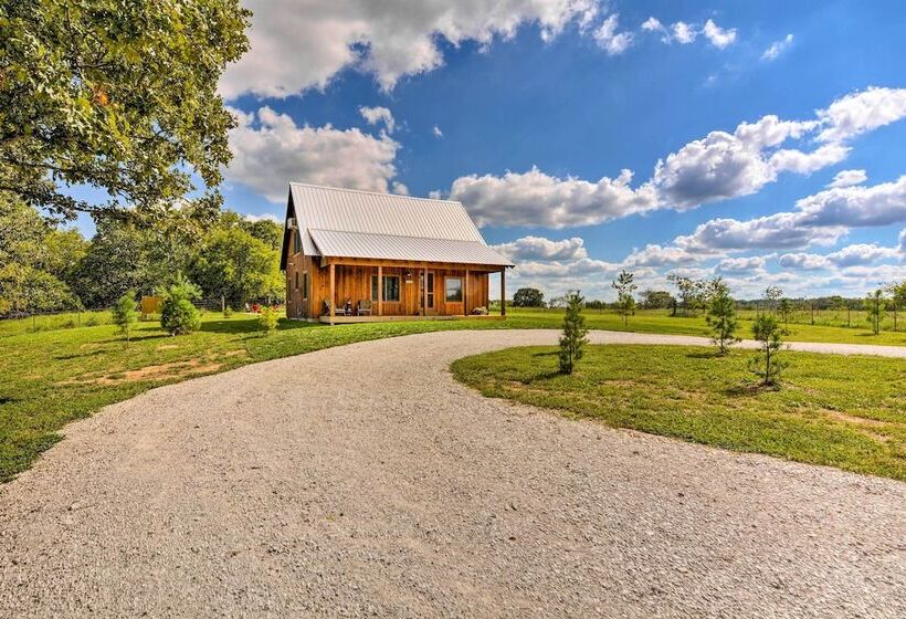 Greenfield Cabin W/ Screened In Porch & Fire Pit!