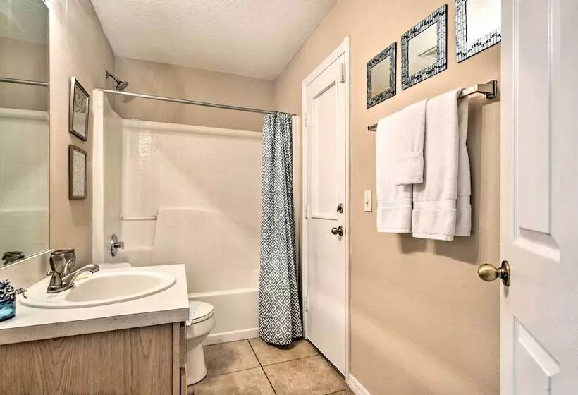 Clermont Home W/ Pool & Game Room: 10 Mi To Parks!