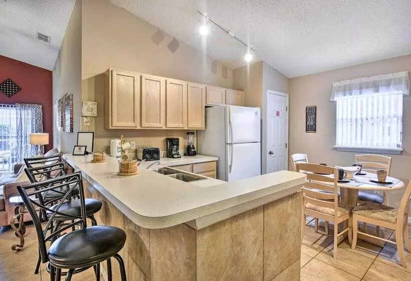 Clermont Home W/ Pool & Game Room: 10 Mi To Parks!