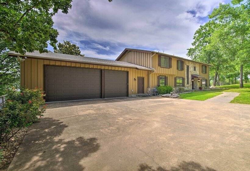 Inviting Home W/ Pool & Hot Tub On Table Rock Lake