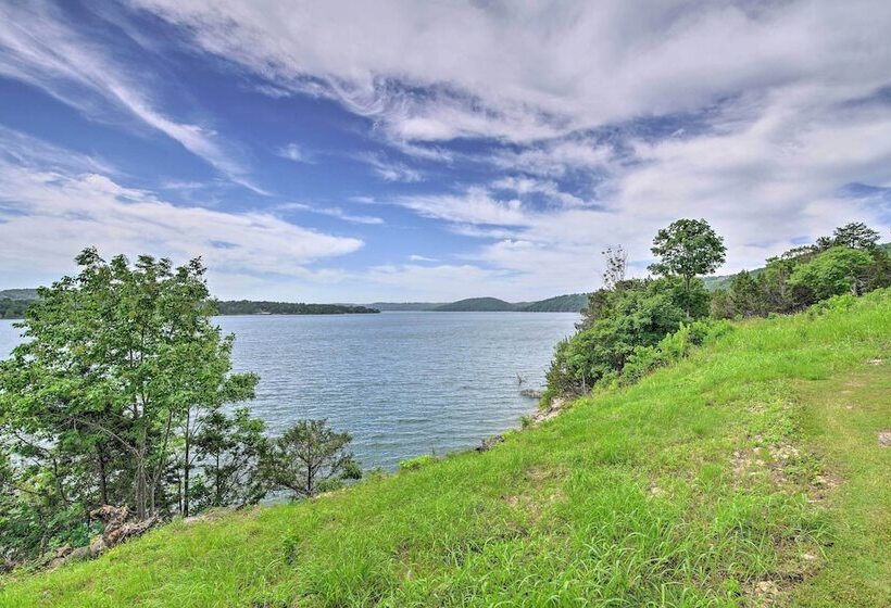 Inviting Home W/ Pool & Hot Tub On Table Rock Lake