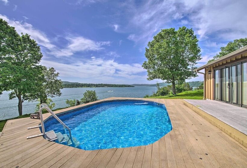 Inviting Home W/ Pool & Hot Tub On Table Rock Lake