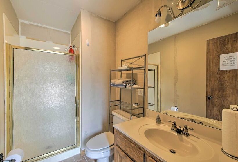 Inviting Home W/ Pool & Hot Tub On Table Rock Lake