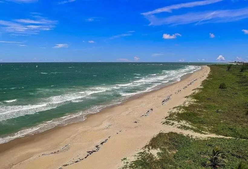 Private Pool & Steps To Ocean: Island Beach House!