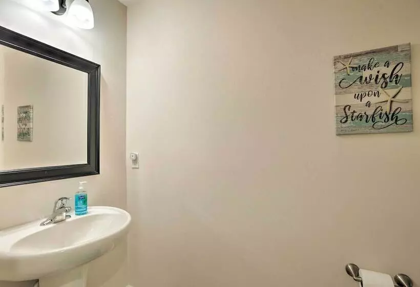 Private Pool & Steps To Ocean: Island Beach House!