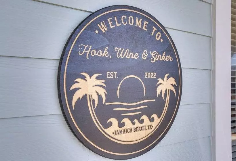 Jamaica Beach Canal Home W/ Private Boat Dock!