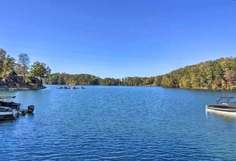 Lake Keowee Escape W/ Dock, Deck & Lake Access!