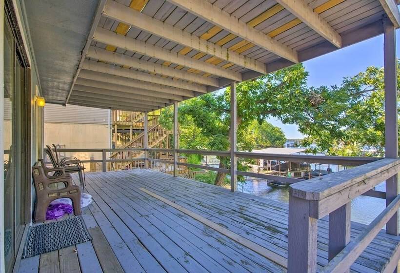 Lakefront Rocky Mount Home W/ Private Dock!