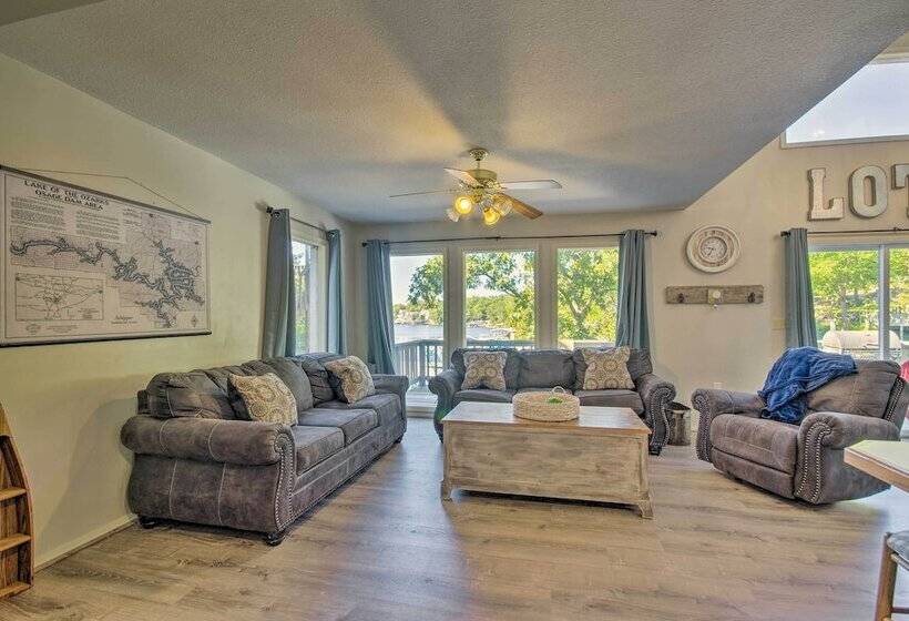 Lakefront Rocky Mount Home W/ Private Dock!