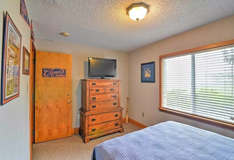 Lakeland House < Half Mi To Tigers Spring Training