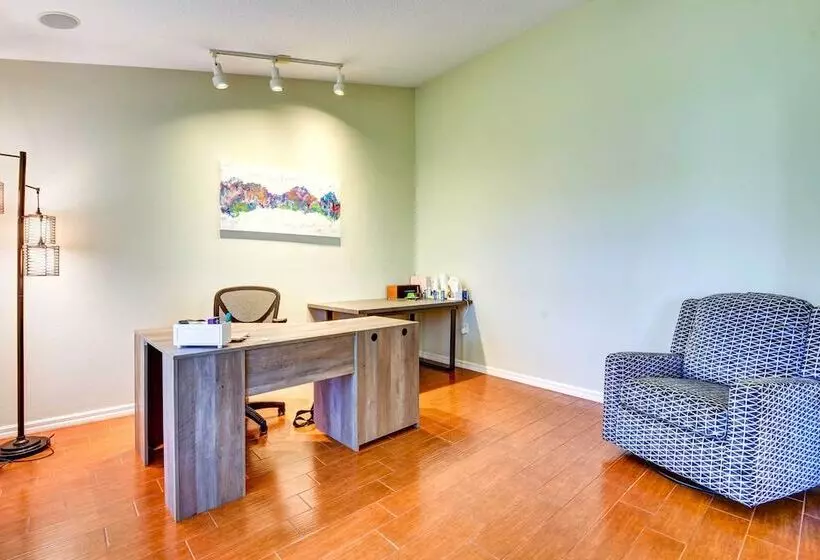 Private Bradenton Estate Home On 10 Acres W/ Pool