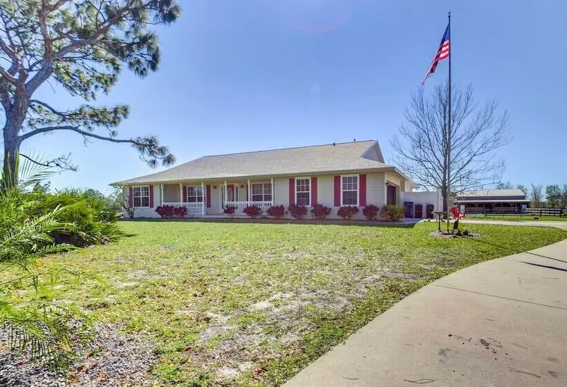 Private Bradenton Estate Home On 10 Acres W/ Pool