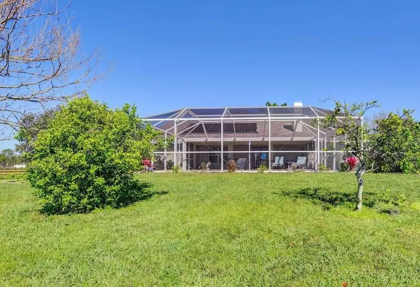 Private Bradenton Estate Home On 10 Acres W/ Pool