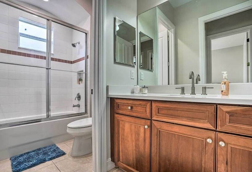 Luxury Naples Home W/ Private Pool & Hot Tub!